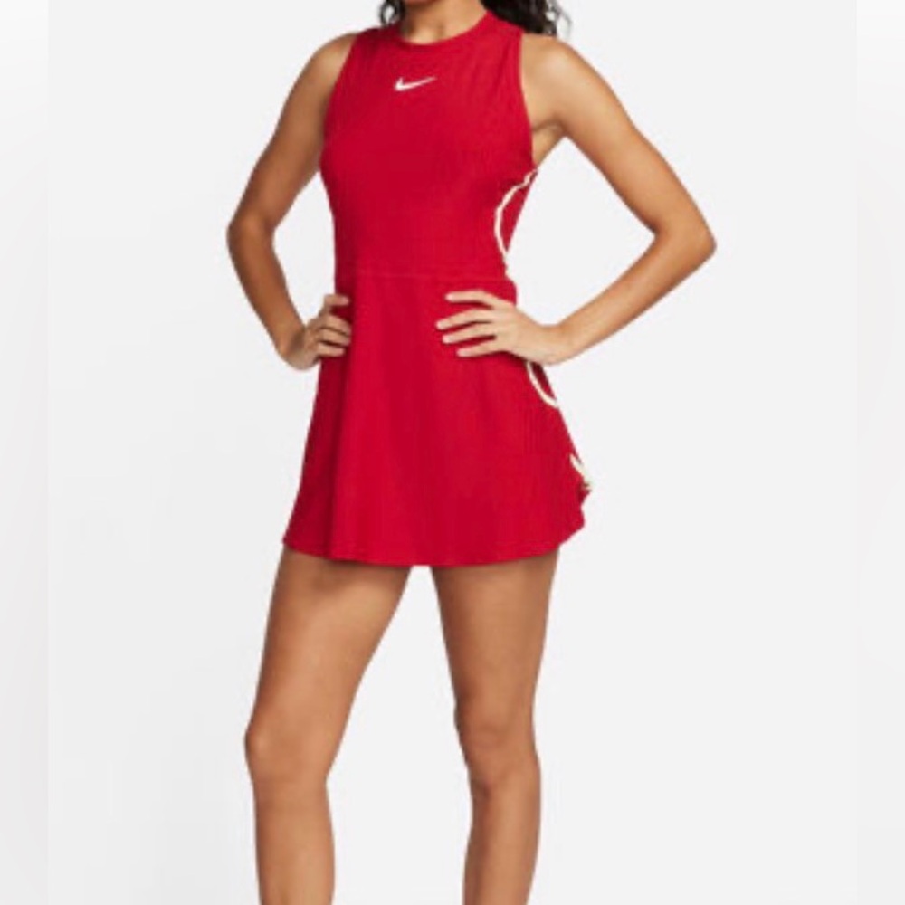 Nike court womens tennis dress. New with tags.